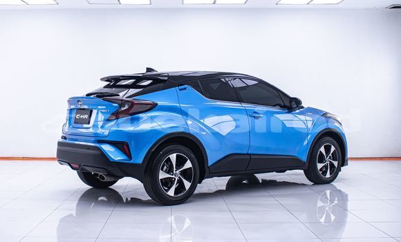 Buy Used Toyota C-HR Blue Car in Bangkok in Bangkok Buy Used Toyota C-HR Blue Car in Bangkok in Bangkok