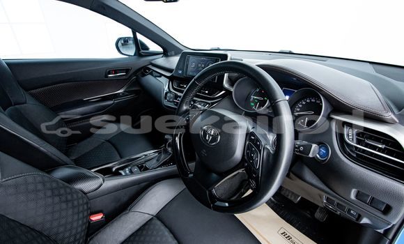 Buy Used Toyota C-HR Blue Car in Bangkok in Bangkok Buy Used Toyota C-HR Blue Car in Bangkok in Bangkok
