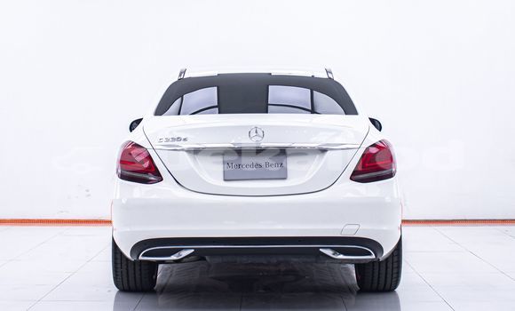 ซื้อ รถมือสอง Mercedes-Benz C-Classe ขาว รถยนต์ ใน %{เมือง} ใน กรุงเทพมหานคร ซื้อ รถมือสอง Mercedes-Benz C-Classe ขาว รถยนต์ ใน %{เมือง} ใน กรุงเทพมหานคร