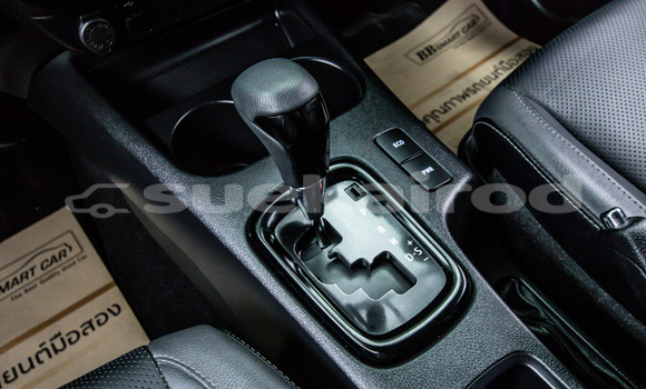 Buy Used Toyota Hiluxe Revo Brown Car in Bangkok in Bangkok Buy Used Toyota Hiluxe Revo Brown Car in Bangkok in Bangkok