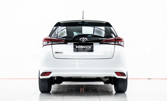 Buy Used Toyota Yaris Ativ White Car in Bangkok in Bangkok Buy Used Toyota Yaris Ativ White Car in Bangkok in Bangkok