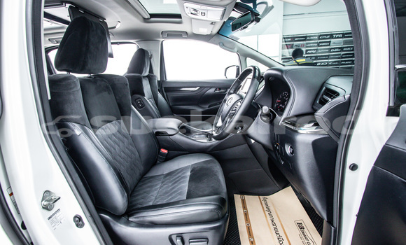 ซื้อ รถมือสอง Toyota Vellfire ขาว รถยนต์ ใน %{เมือง} ใน กรุงเทพมหานคร ซื้อ รถมือสอง Toyota Vellfire ขาว รถยนต์ ใน %{เมือง} ใน กรุงเทพมหานคร