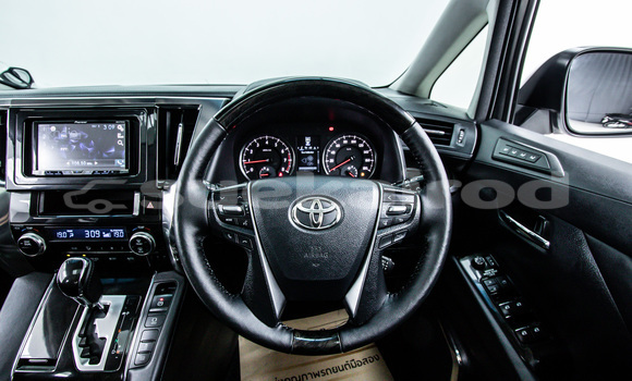 ซื้อ รถมือสอง Toyota Vellfire ขาว รถยนต์ ใน %{เมือง} ใน กรุงเทพมหานคร ซื้อ รถมือสอง Toyota Vellfire ขาว รถยนต์ ใน %{เมือง} ใน กรุงเทพมหานคร