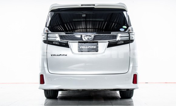 ซื้อ รถมือสอง Toyota Vellfire ขาว รถยนต์ ใน %{เมือง} ใน กรุงเทพมหานคร ซื้อ รถมือสอง Toyota Vellfire ขาว รถยนต์ ใน %{เมือง} ใน กรุงเทพมหานคร