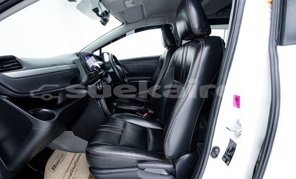 Buy Used Toyota Sienta White Car in Bangkok in Bangkok Buy Used Toyota Sienta White Car in Bangkok in Bangkok