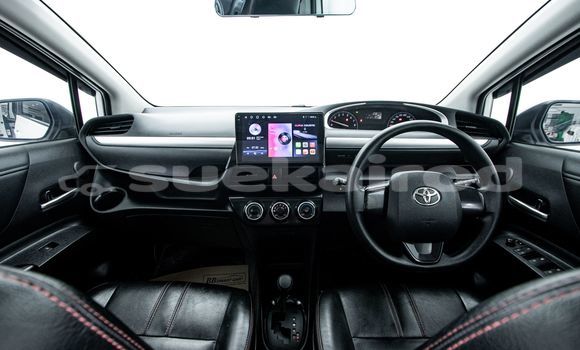 Buy Used Toyota Sienta White Car in Bangkok in Bangkok Buy Used Toyota Sienta White Car in Bangkok in Bangkok