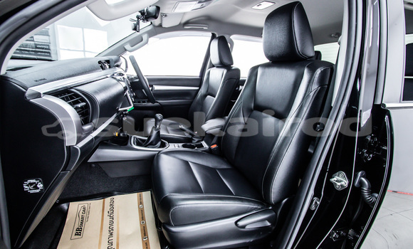 Buy Used Toyota Hiluxe Revo Black Car in Bangkok in Bangkok Buy Used Toyota Hiluxe Revo Black Car in Bangkok in Bangkok