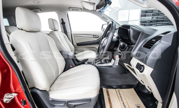 ซื้อ รถมือสอง Chevrolet TrailBlazer สีแดง รถยนต์ ใน %{เมือง} ใน กรุงเทพมหานคร ซื้อ รถมือสอง Chevrolet TrailBlazer สีแดง รถยนต์ ใน %{เมือง} ใน กรุงเทพมหานคร