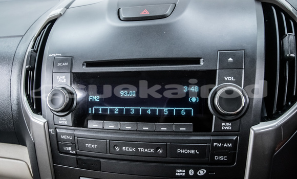 ซื้อ รถมือสอง Chevrolet TrailBlazer สีแดง รถยนต์ ใน %{เมือง} ใน กรุงเทพมหานคร ซื้อ รถมือสอง Chevrolet TrailBlazer สีแดง รถยนต์ ใน %{เมือง} ใน กรุงเทพมหานคร