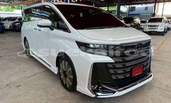 Buy Used Toyota Vellfire White Car in Nonthaburi in Nonthaburi Buy Used Toyota Vellfire White Car in Nonthaburi in Nonthaburi
