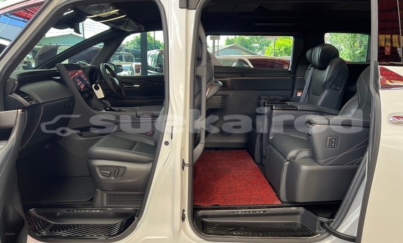 Buy Used Toyota Vellfire White Car in Nonthaburi in Nonthaburi Buy Used Toyota Vellfire White Car in Nonthaburi in Nonthaburi