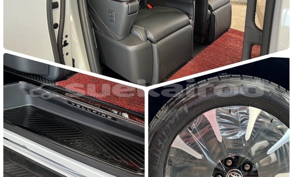 Buy Used Toyota Vellfire White Car in Nonthaburi in Nonthaburi Buy Used Toyota Vellfire White Car in Nonthaburi in Nonthaburi