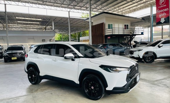 Buy Used Toyota Corolla Cross White Car in Nonthaburi in Nonthaburi Buy Used Toyota Corolla Cross White Car in Nonthaburi in Nonthaburi