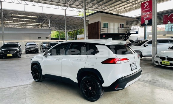 Buy Used Toyota Corolla Cross White Car in Nonthaburi in Nonthaburi Buy Used Toyota Corolla Cross White Car in Nonthaburi in Nonthaburi