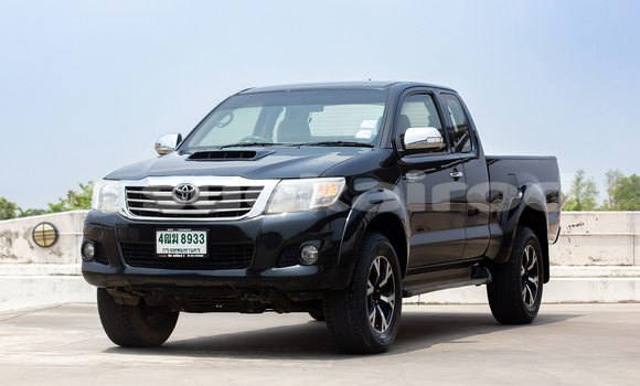 ซื้อ รถมือสอง Toyota Hiluxe VIGO สีดำ รถยนต์ ใน %{เมือง} ใน นนทบุรี