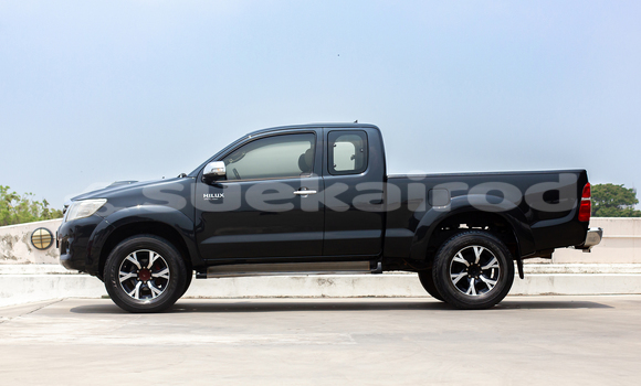 Buy Used Toyota Hiluxe VIGO Black Car in Nonthaburi in Nonthaburi Buy Used Toyota Hiluxe VIGO Black Car in Nonthaburi in Nonthaburi