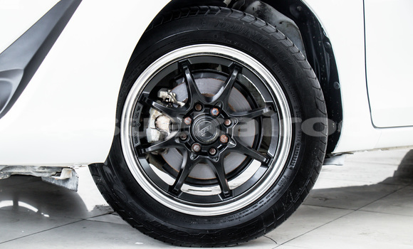 Buy Used Toyota Yaris Ativ White Car in Bangkok in Bangkok Buy Used Toyota Yaris Ativ White Car in Bangkok in Bangkok