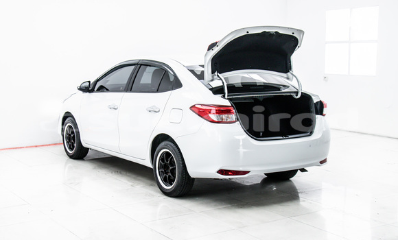 Buy Used Toyota Yaris Ativ White Car in Bangkok in Bangkok Buy Used Toyota Yaris Ativ White Car in Bangkok in Bangkok
