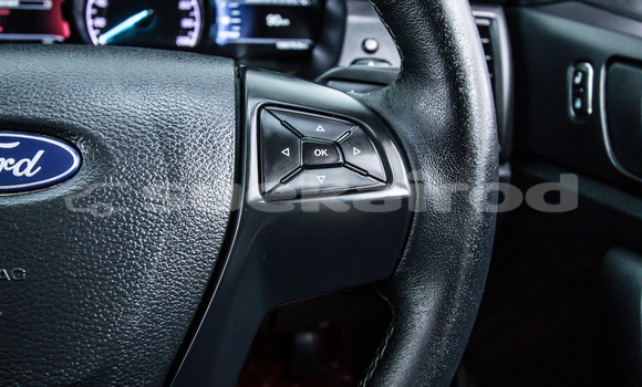 ซื้อ รถมือสอง Ford Everest สีแดง รถยนต์ ใน %{เมือง} ใน กรุงเทพมหานคร ซื้อ รถมือสอง Ford Everest สีแดง รถยนต์ ใน %{เมือง} ใน กรุงเทพมหานคร