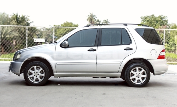 Buy Used MercedesâBenz MLâClass Other Car in Nonthaburi in Nonthaburi Buy Used MercedesâBenz MLâClass Other Car in Nonthaburi in Nonthaburi