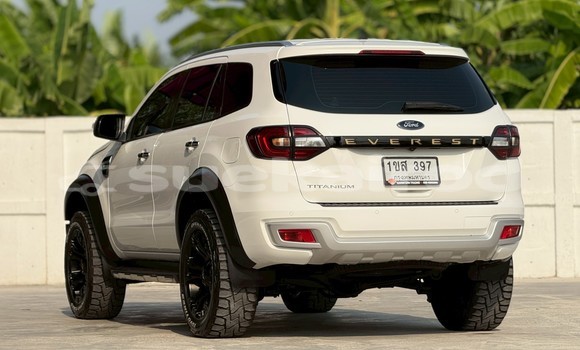 Buy Used Ford Everest White Car in Nonthaburi in Nonthaburi Buy Used Ford Everest White Car in Nonthaburi in Nonthaburi