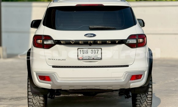 Buy Used Ford Everest White Car in Nonthaburi in Nonthaburi Buy Used Ford Everest White Car in Nonthaburi in Nonthaburi