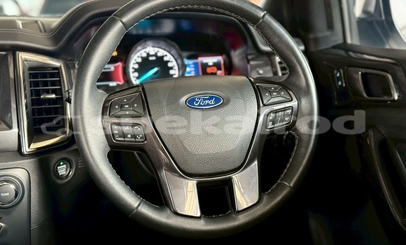 Buy Used Ford Everest White Car in Nonthaburi in Nonthaburi Buy Used Ford Everest White Car in Nonthaburi in Nonthaburi