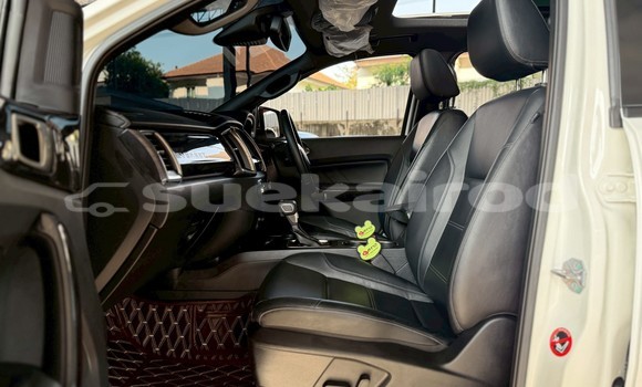 Buy Used Ford Everest White Car in Nonthaburi in Nonthaburi Buy Used Ford Everest White Car in Nonthaburi in Nonthaburi