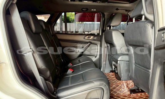 Buy Used Ford Everest White Car in Nonthaburi in Nonthaburi Buy Used Ford Everest White Car in Nonthaburi in Nonthaburi