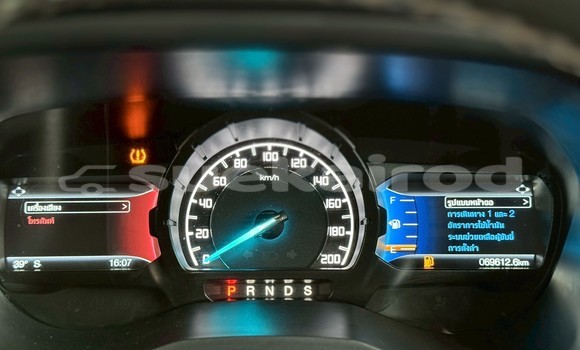 Buy Used Ford Everest White Car in Nonthaburi in Nonthaburi Buy Used Ford Everest White Car in Nonthaburi in Nonthaburi