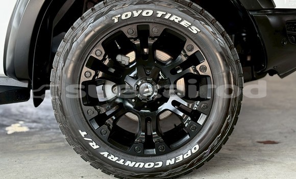 Buy Used Ford Everest White Car in Nonthaburi in Nonthaburi Buy Used Ford Everest White Car in Nonthaburi in Nonthaburi