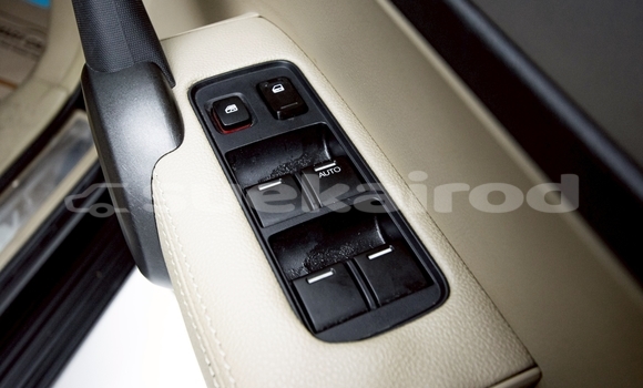 ซื้อ รถมือสอง Honda CR-V สีดำ รถยนต์ ใน %{เมือง} ใน นนทบุรี ซื้อ รถมือสอง Honda CR-V สีดำ รถยนต์ ใน %{เมือง} ใน นนทบุรี