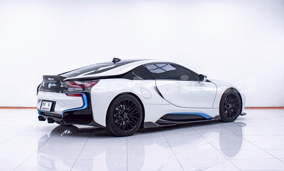 Buy Used BMW i8 White Car in Nonthaburi in Nonthaburi Buy Used BMW i8 White Car in Nonthaburi in Nonthaburi