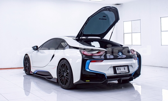 Buy Used BMW i8 White Car in Nonthaburi in Nonthaburi Buy Used BMW i8 White Car in Nonthaburi in Nonthaburi