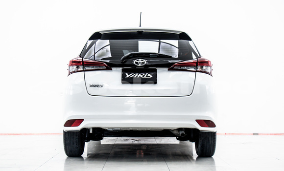 Buy Used Toyota Yaris White Car in Bangkok in Bangkok Buy Used Toyota Yaris White Car in Bangkok in Bangkok