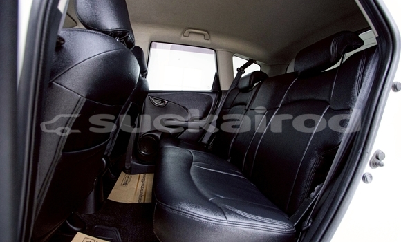 Buy Used Honda Jazz White Car in Nonthaburi in Nonthaburi Buy Used Honda Jazz White Car in Nonthaburi in Nonthaburi