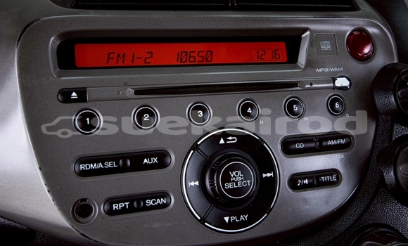 Buy Used Honda Jazz White Car in Nonthaburi in Nonthaburi Buy Used Honda Jazz White Car in Nonthaburi in Nonthaburi