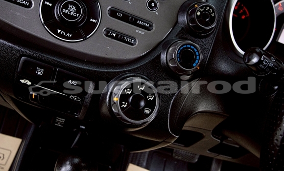 Buy Used Honda Jazz White Car in Nonthaburi in Nonthaburi Buy Used Honda Jazz White Car in Nonthaburi in Nonthaburi