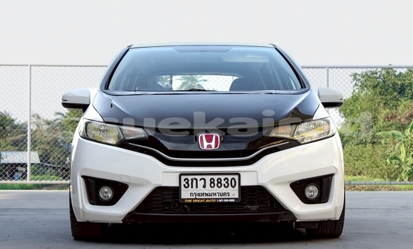 ซื้อ รถมือสอง Honda Jazz ขาว รถยนต์ ใน %{เมือง} ใน นนทบุรี ซื้อ รถมือสอง Honda Jazz ขาว รถยนต์ ใน %{เมือง} ใน นนทบุรี