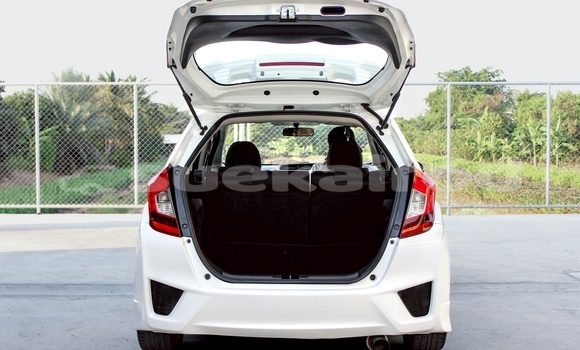 ซื้อ รถมือสอง Honda Jazz ขาว รถยนต์ ใน %{เมือง} ใน นนทบุรี ซื้อ รถมือสอง Honda Jazz ขาว รถยนต์ ใน %{เมือง} ใน นนทบุรี