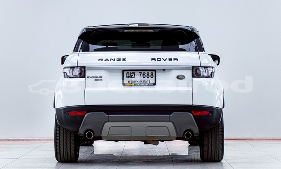 ซื้อ รถมือสอง Land Rover Range Rover Evoque ขาว รถยนต์ ใน %{เมือง} ใน นนทบุรี ซื้อ รถมือสอง Land Rover Range Rover Evoque ขาว รถยนต์ ใน %{เมือง} ใน นนทบุรี