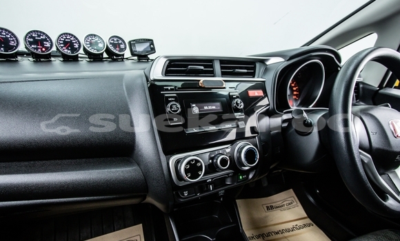 ซื้อ รถมือสอง Honda Jazz อื่น ๆ รถยนต์ ใน %{เมือง} ใน นนทบุรี ซื้อ รถมือสอง Honda Jazz อื่น ๆ รถยนต์ ใน %{เมือง} ใน นนทบุรี