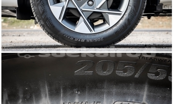 Buy Used Hyundai Starex White Car in Nonthaburi in Nonthaburi Buy Used Hyundai Starex White Car in Nonthaburi in Nonthaburi