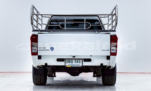 ซื้อ รถมือสอง Isuzu D-Max ขาว รถยนต์ ใน %{เมือง} ใน นนทบุรี ซื้อ รถมือสอง Isuzu D-Max ขาว รถยนต์ ใน %{เมือง} ใน นนทบุรี