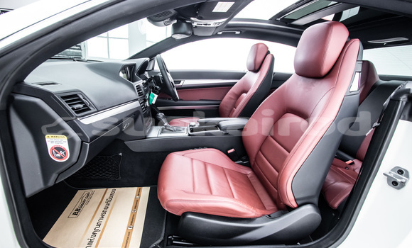 Buy Used Mercedes-Benz E-Classe White Car in Bangkok in Bangkok Buy Used Mercedes-Benz E-Classe White Car in Bangkok in Bangkok