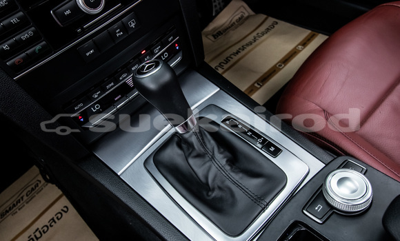 Buy Used Mercedes-Benz E-Classe White Car in Bangkok in Bangkok Buy Used Mercedes-Benz E-Classe White Car in Bangkok in Bangkok