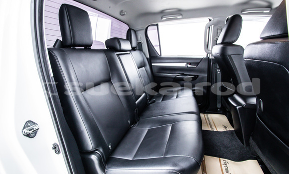 ซื้อ รถมือสอง Toyota Hiluxe Revo ขาว รถยนต์ ใน %{เมือง} ใน กรุงเทพมหานคร ซื้อ รถมือสอง Toyota Hiluxe Revo ขาว รถยนต์ ใน %{เมือง} ใน กรุงเทพมหานคร