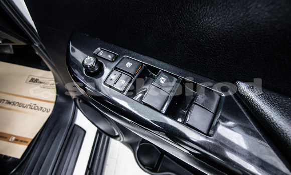 ซื้อ รถมือสอง Toyota Hiluxe Revo ขาว รถยนต์ ใน %{เมือง} ใน กรุงเทพมหานคร ซื้อ รถมือสอง Toyota Hiluxe Revo ขาว รถยนต์ ใน %{เมือง} ใน กรุงเทพมหานคร