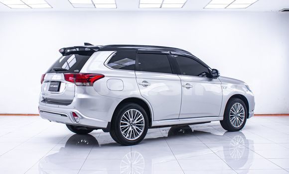 Buy Used Mitsubishi Outlander Other Car in Bangkok in Bangkok Buy Used Mitsubishi Outlander Other Car in Bangkok in Bangkok