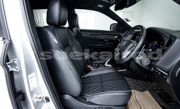 Buy Used Mitsubishi Outlander Other Car in Bangkok in Bangkok Buy Used Mitsubishi Outlander Other Car in Bangkok in Bangkok